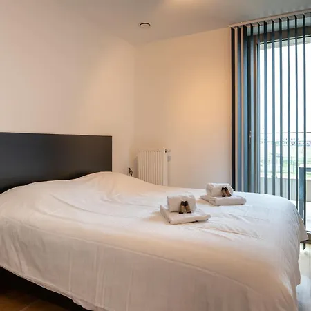 New Close To The With Garage Apartment Ostend